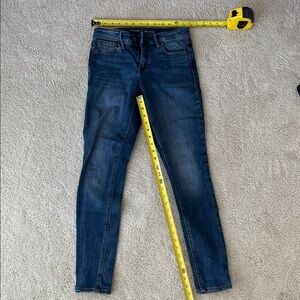 Old Navy Women's Dark Blue Skinny Jeans